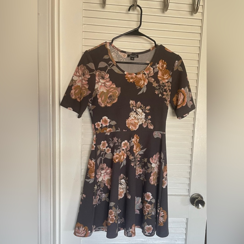 J for Justify Floral Midi Dress